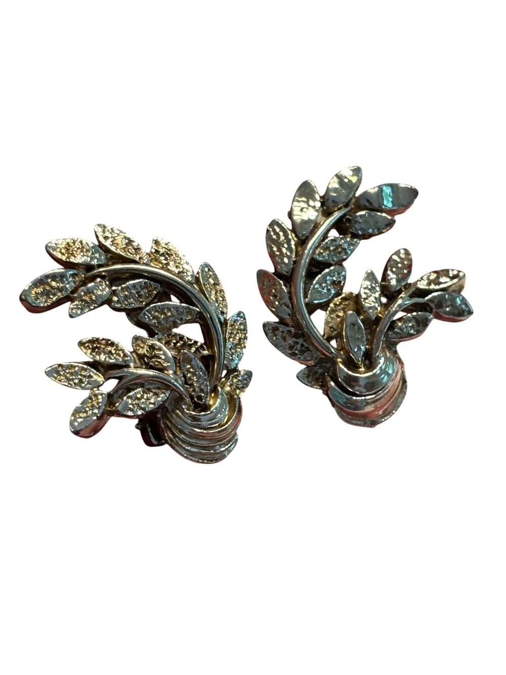 Vintage Vogue clip on earrings textured dimensional silvertone mid century
